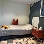 Appartement Nyoppusset Og Romslig Med 6 Soveplasser I Et Familievennlig Omrade Sarpsborg