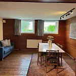 Appartement Nyoppusset Og Romslig Med 6 Soveplasser I Et Familievennlig Omrade Sarpsborg
